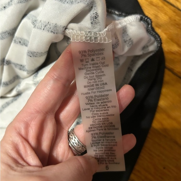 Creasant Drive Velour Stripped Lightweight Blouses Size 5X Fits Like A 4X - Picture 7 of 11